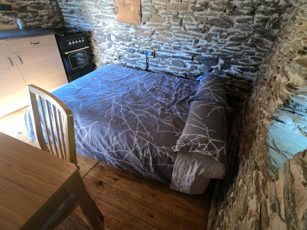 Bordes Pirineu, Costuix Hotel Areu Екстериор снимка