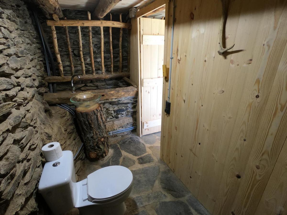 Bordes Pirineu, Costuix Hotel Areu Екстериор снимка